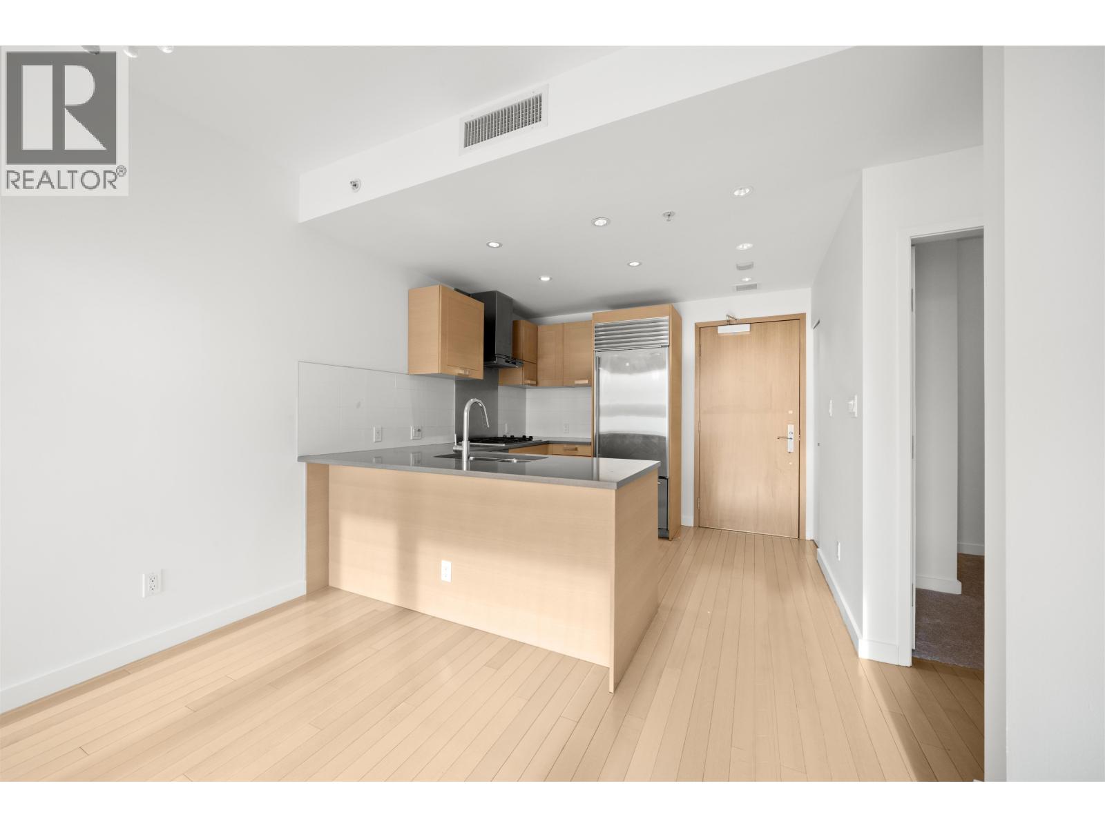 725 8080 Cambie Road, Richmond, British Columbia  V6X 0C1 - Photo 8 - R3078409