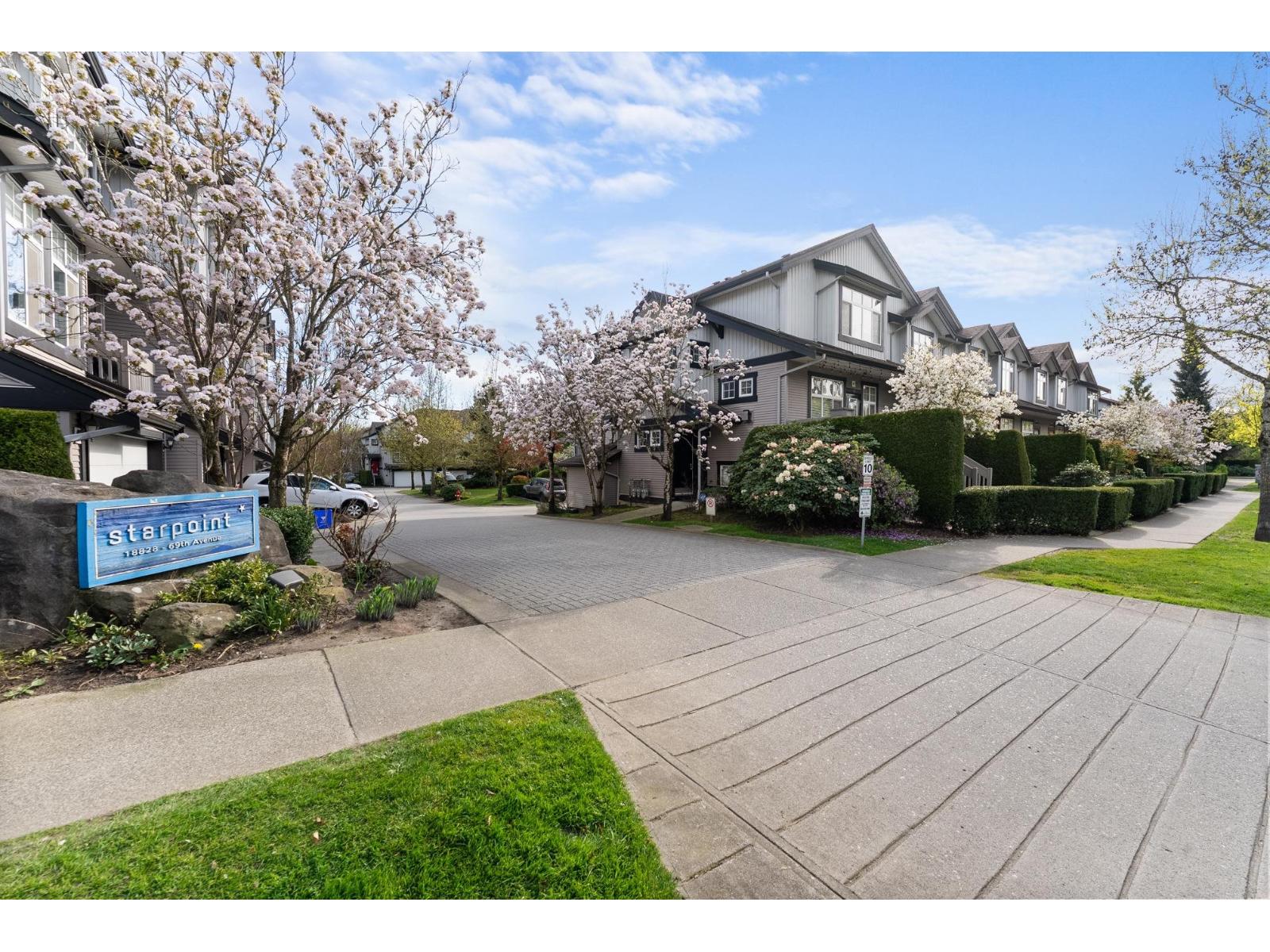 17 18828 69 Avenue, Surrey, British Columbia  V4N 5L1 - Photo 2 - R3078172