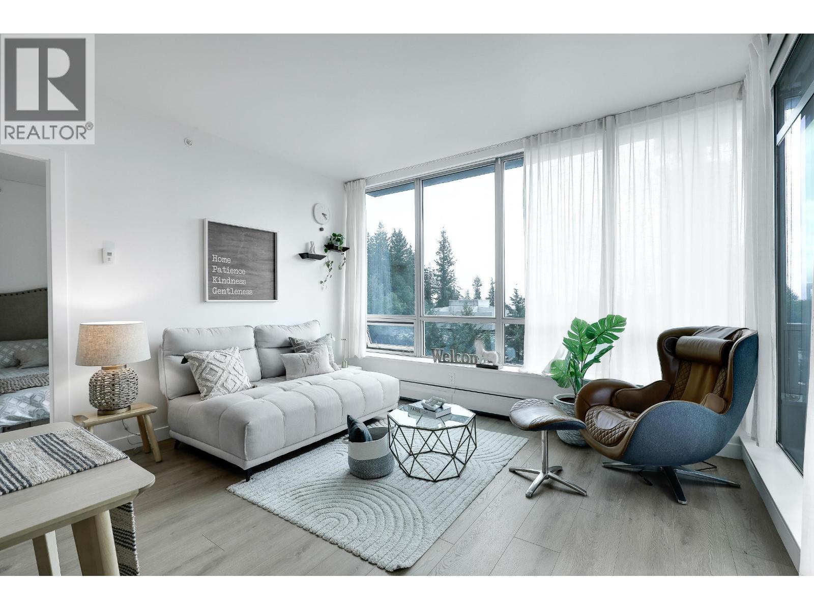 803 9060 University Crescent, Burnaby, British Columbia  V5A 0E1 - Photo 4 - R3078393