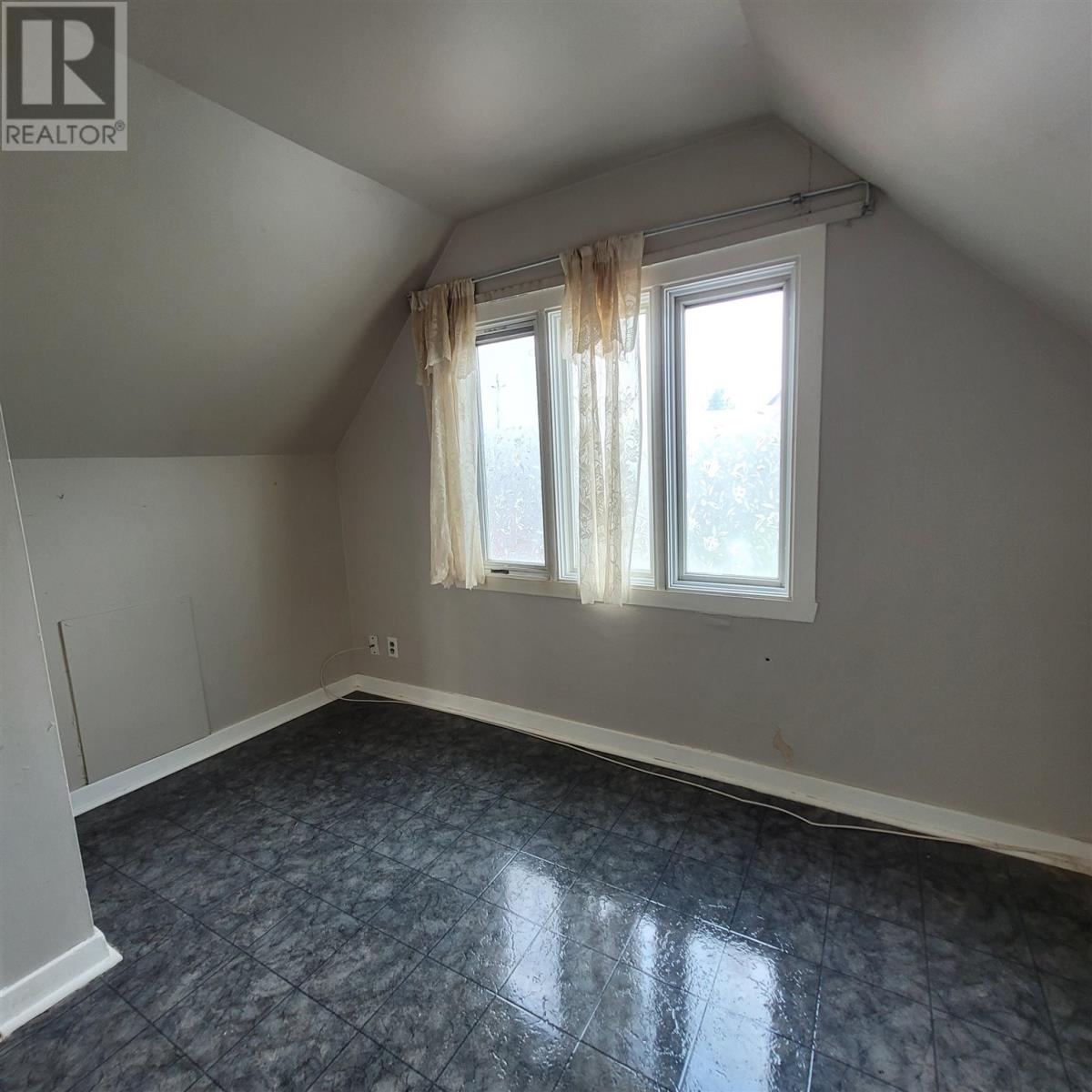 59 Manitou Road W, Manitouwadge, Ontario  P0T 2C0 - Photo 18 - TB252161