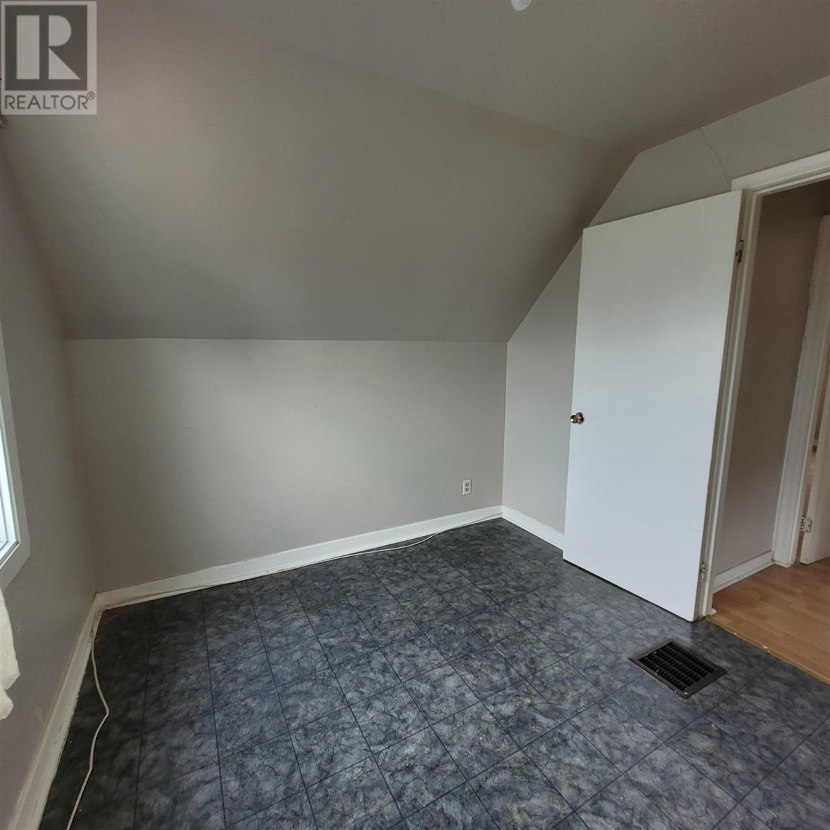 59 Manitou Road W, Manitouwadge, Ontario  P0T 2C0 - Photo 20 - TB252161