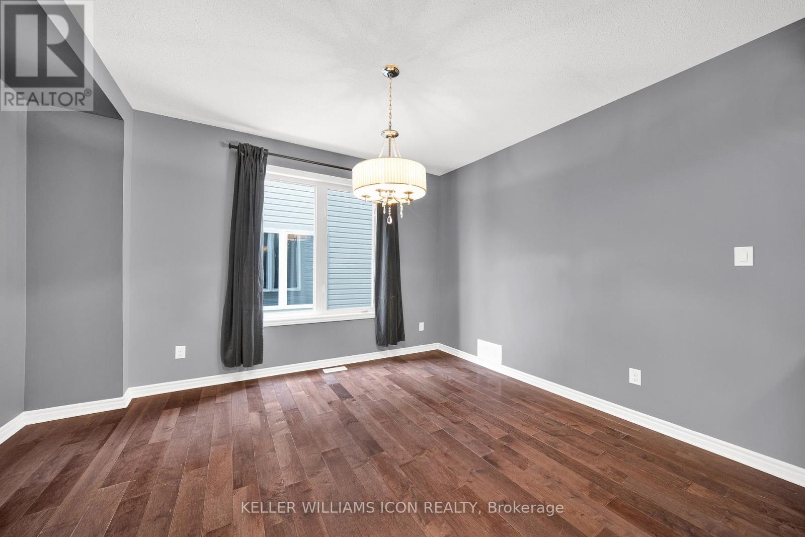 2212 Watercolours Way, Ottawa, Ontario  K2J 5J8 - Photo 12 - X12592820