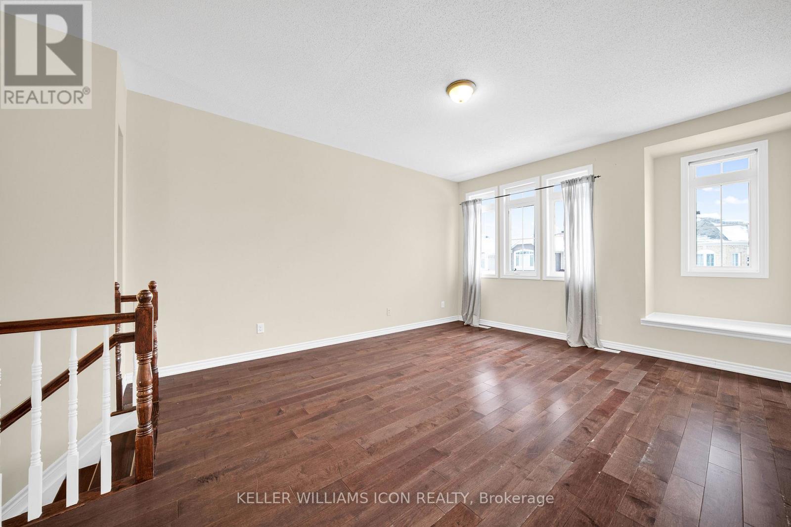 2212 Watercolours Way, Ottawa, Ontario  K2J 5J8 - Photo 14 - X12592820