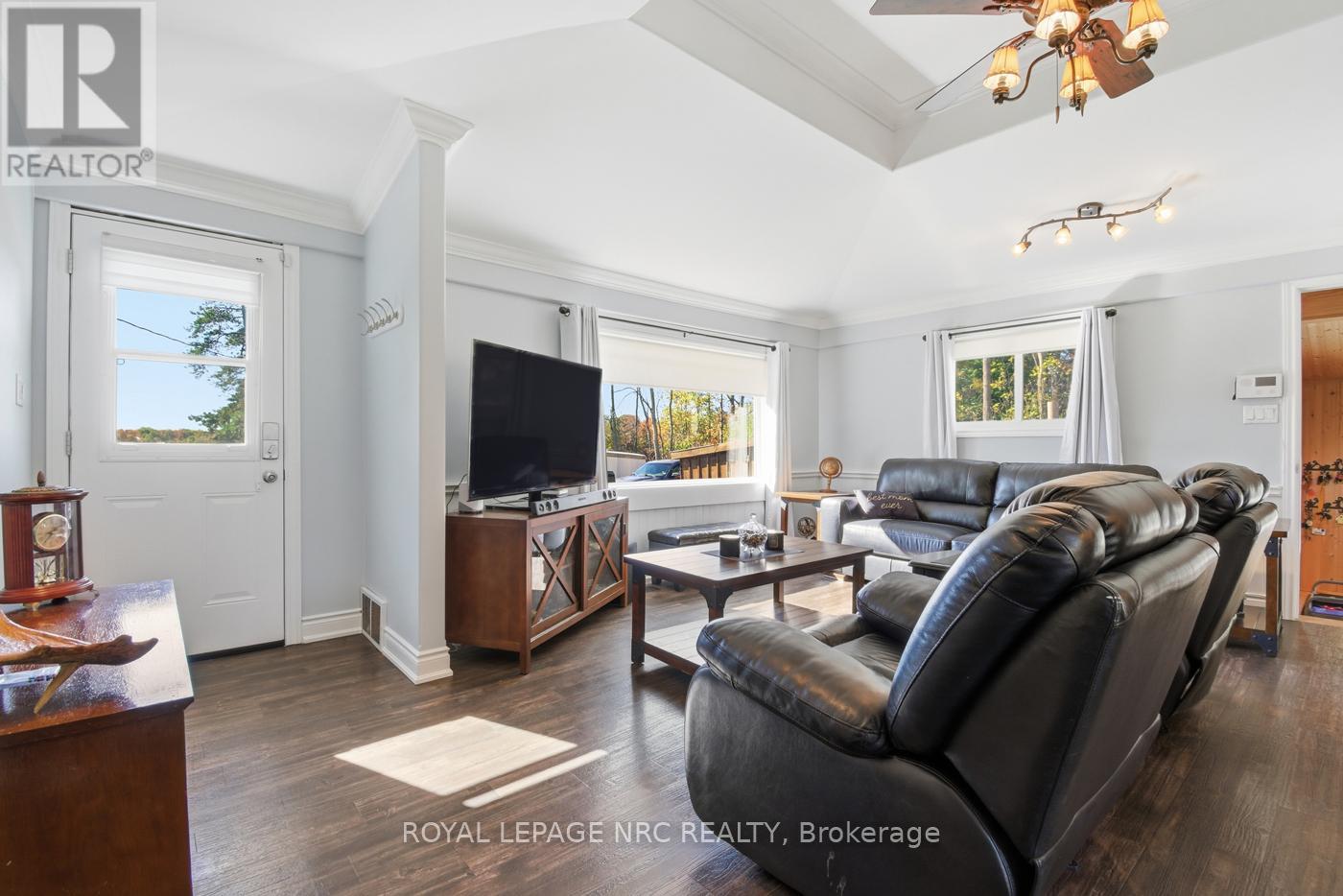 12434 Concession 1 Road, Wainfleet, Ontario  L0S 1V0 - Photo 11 - X12689168