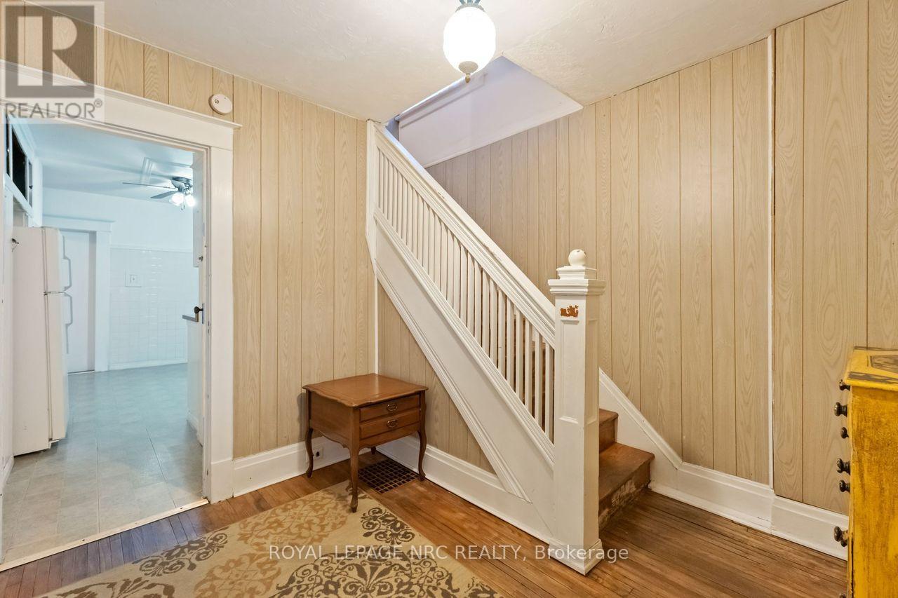 5322 Heywood Avenue, Niagara Falls, Ontario  L2E 4V6 - Photo 8 - X12689200