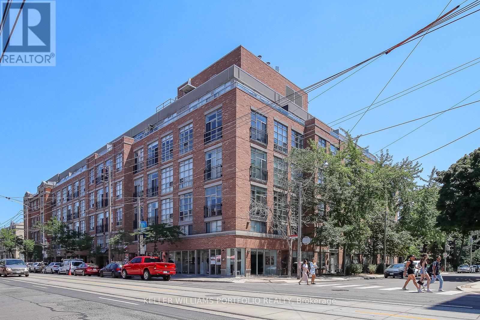 324 - 955 QUEEN STREET W, Toronto, Ontario