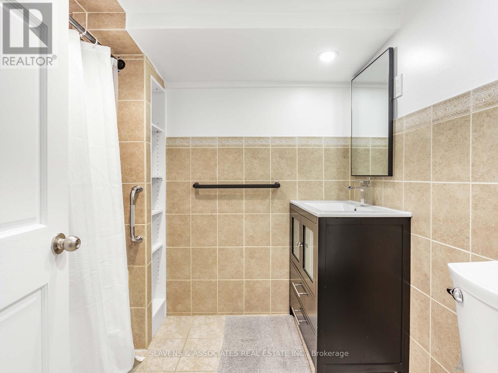 Basement - 213b Blackthorn Avenue, Toronto, Ontario  M6N 3H7 - Photo 9 - W12516098