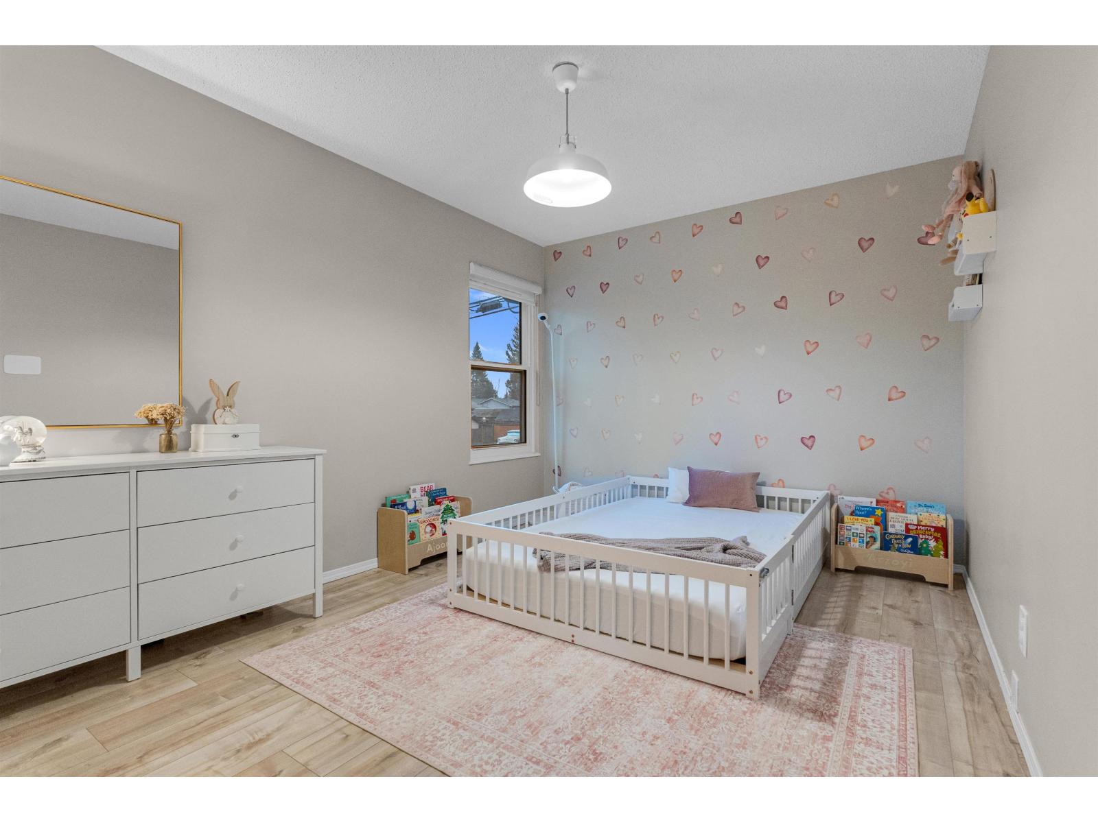 11585 Royal Crescent, Surrey, British Columbia  V3V 6V5 - Photo 10 - R3078000