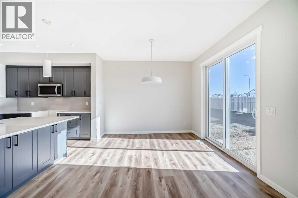 111 Mercado Crescent Se, Calgary, Alberta  T3M 4C9 - Photo 11 - A2268565