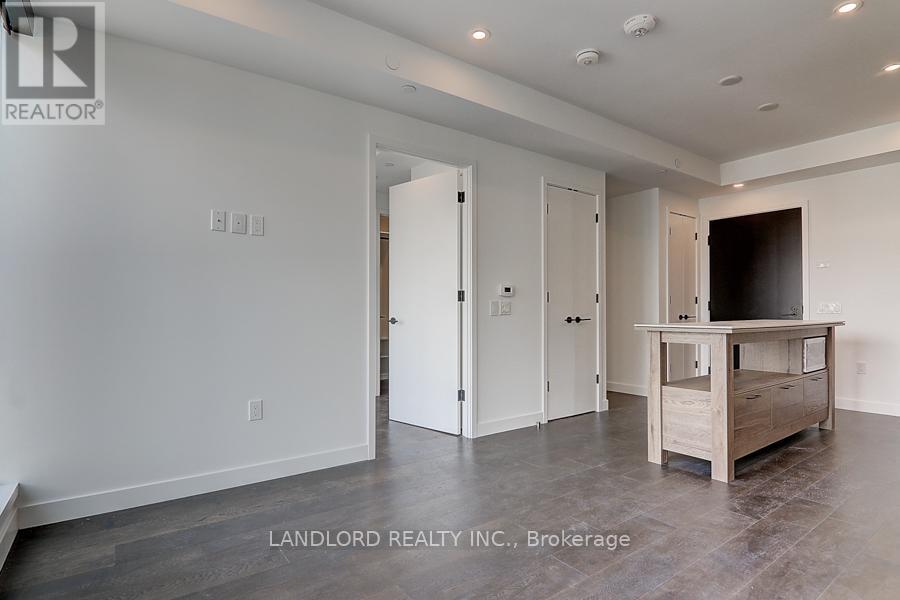 918 - 505 Richmond Street W, Toronto, Ontario  M5V 1Y3 - Photo 16 - C12689080