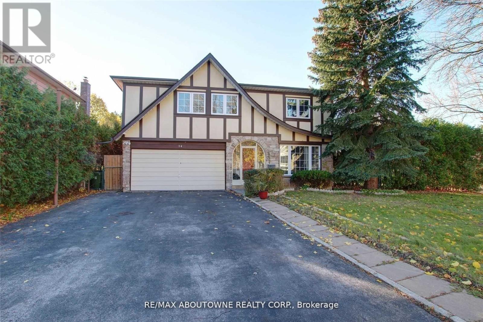 Upper - 14 Angus Drive, Toronto, Ontario  M2J 2X1 - Photo 1 - C12689186