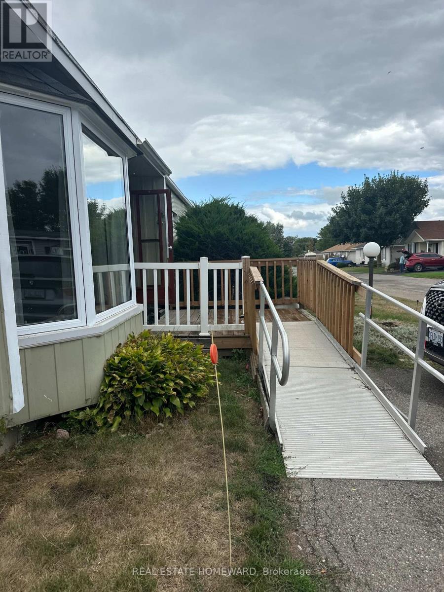 14 Heritage Lane, Clarington, Ontario  L1B 1A3 - Photo 3 - E12363957