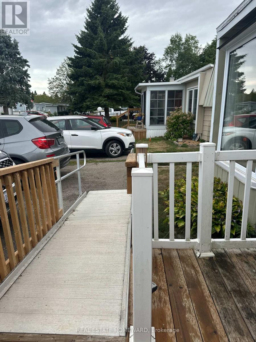 14 Heritage Lane, Clarington, Ontario  L1B 1A3 - Photo 4 - E12363957