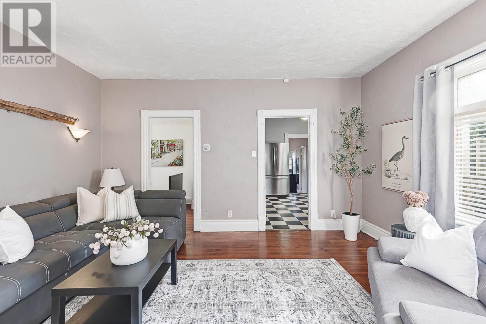 117 Elm Street, Collingwood, Ontario  L9Y 3J3 - Photo 4 - S12409273