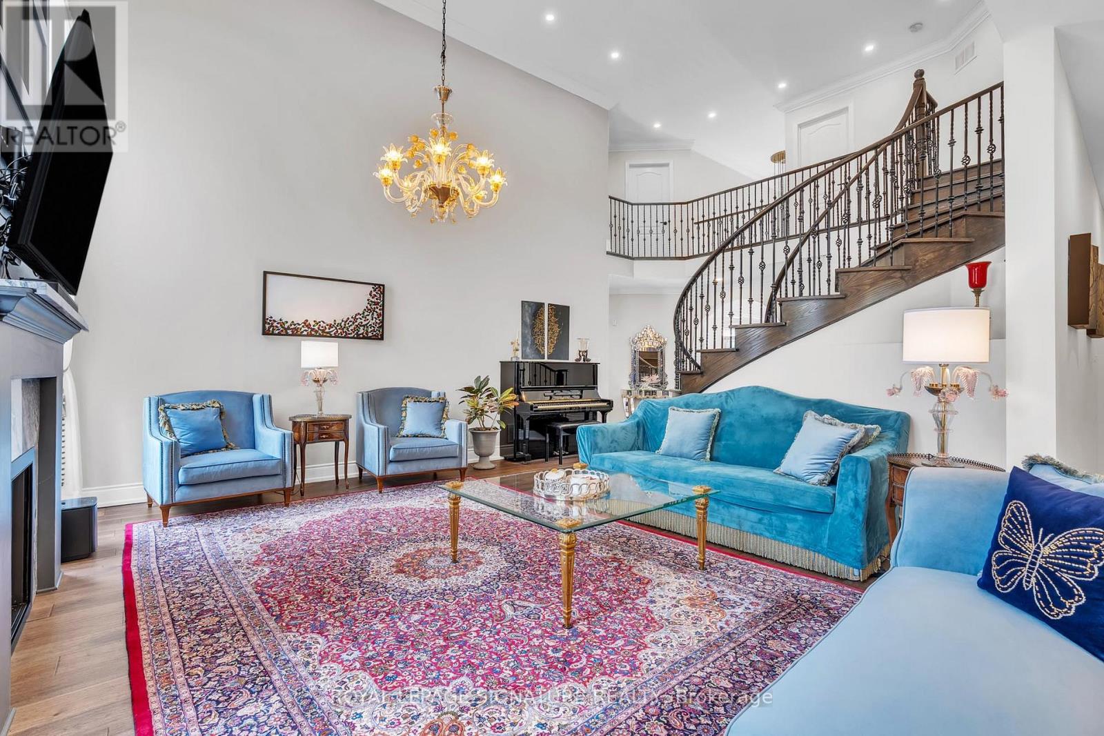 1067 Ivsbridge Boulevard, Newmarket, Ontario  L3X 1N3 - Photo 12 - N12689116