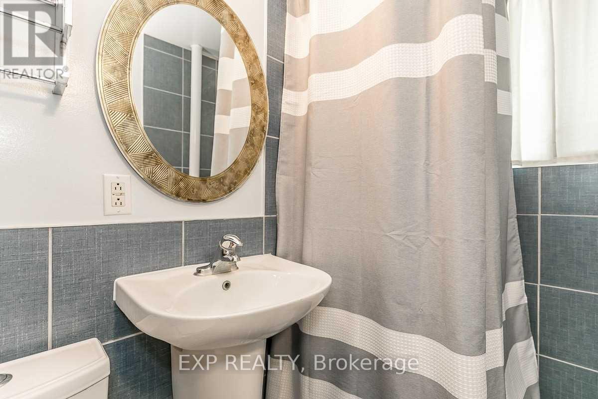 506 Duclos Point Road, Georgina, Ontario  L0E 1N0 - Photo 19 - N12689136