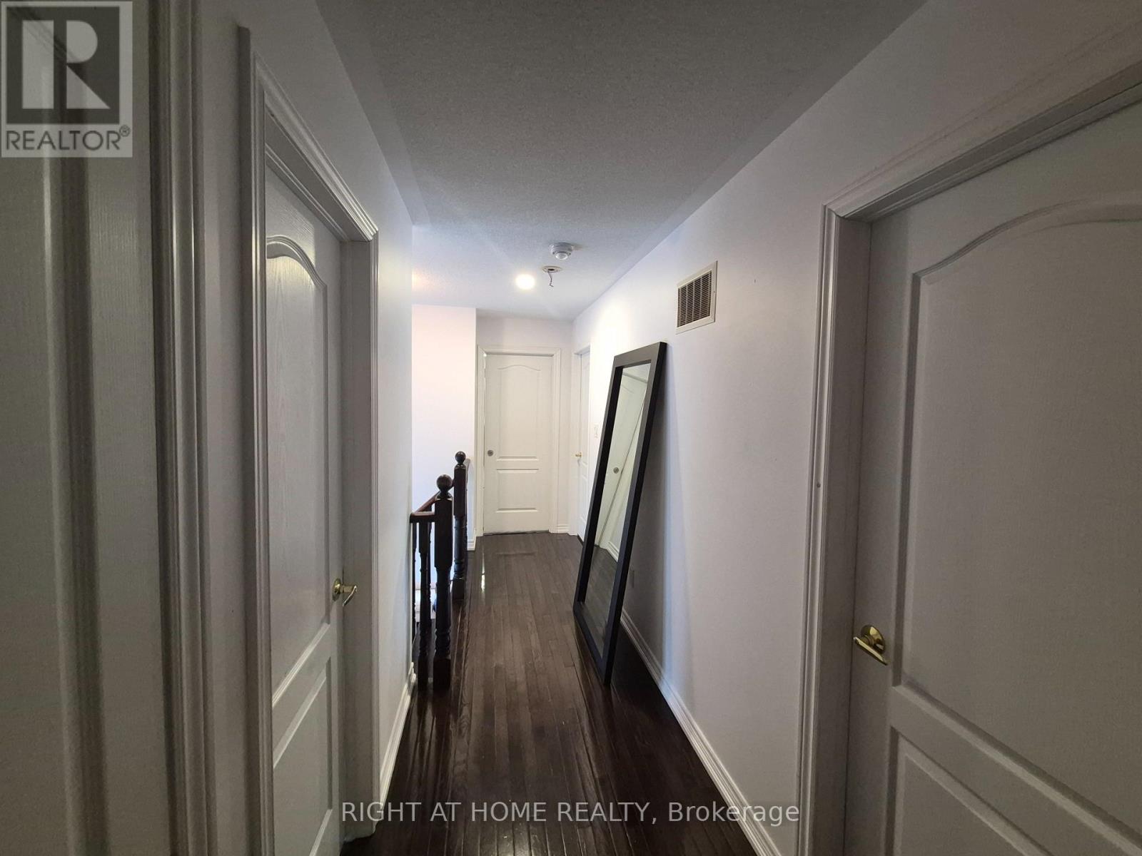 57 Sasco Way, Essa, Ontario  L3W 0C8 - Photo 18 - N12689182