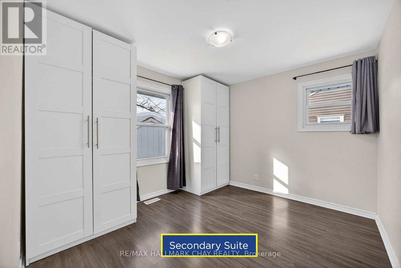 Upper Unit - 8 Newton Street, Barrie (Wellington), Ontario  L4M 3N3 - Photo 13 - S12689042