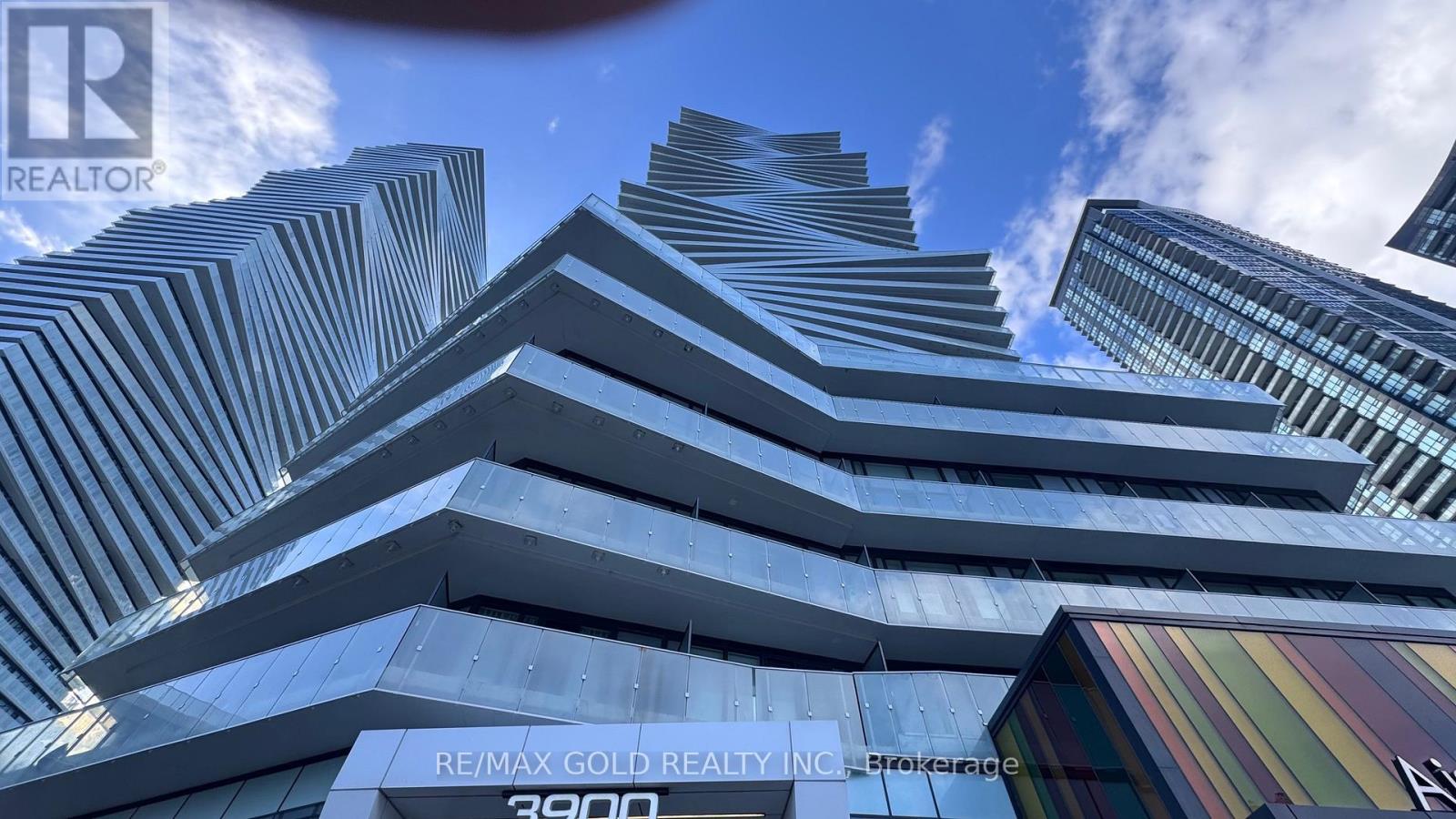 4506 - 3900 Confederation Parkway, Mississauga, Ontario  L5B 0M3 - Photo 4 - W12688632