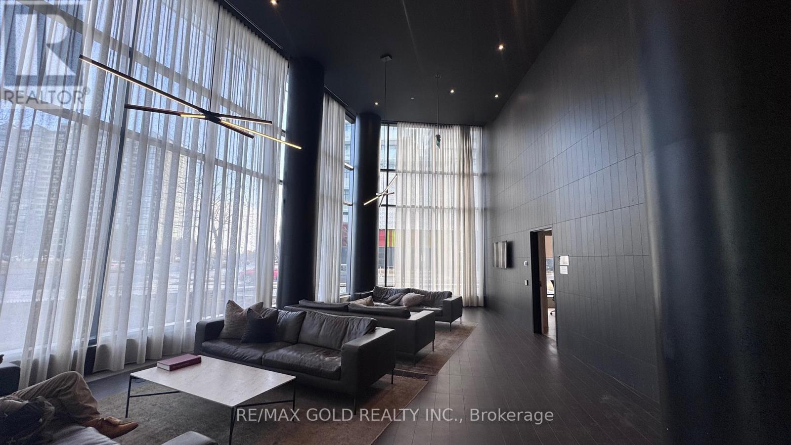 4506 - 3900 Confederation Parkway, Mississauga, Ontario  L5B 0M3 - Photo 5 - W12688632