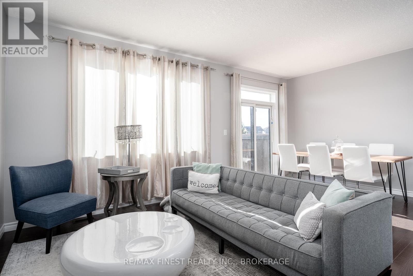 140 Simurda Court, Loyalist, Ontario  K7N 0A8 - Photo 6 - X12468923