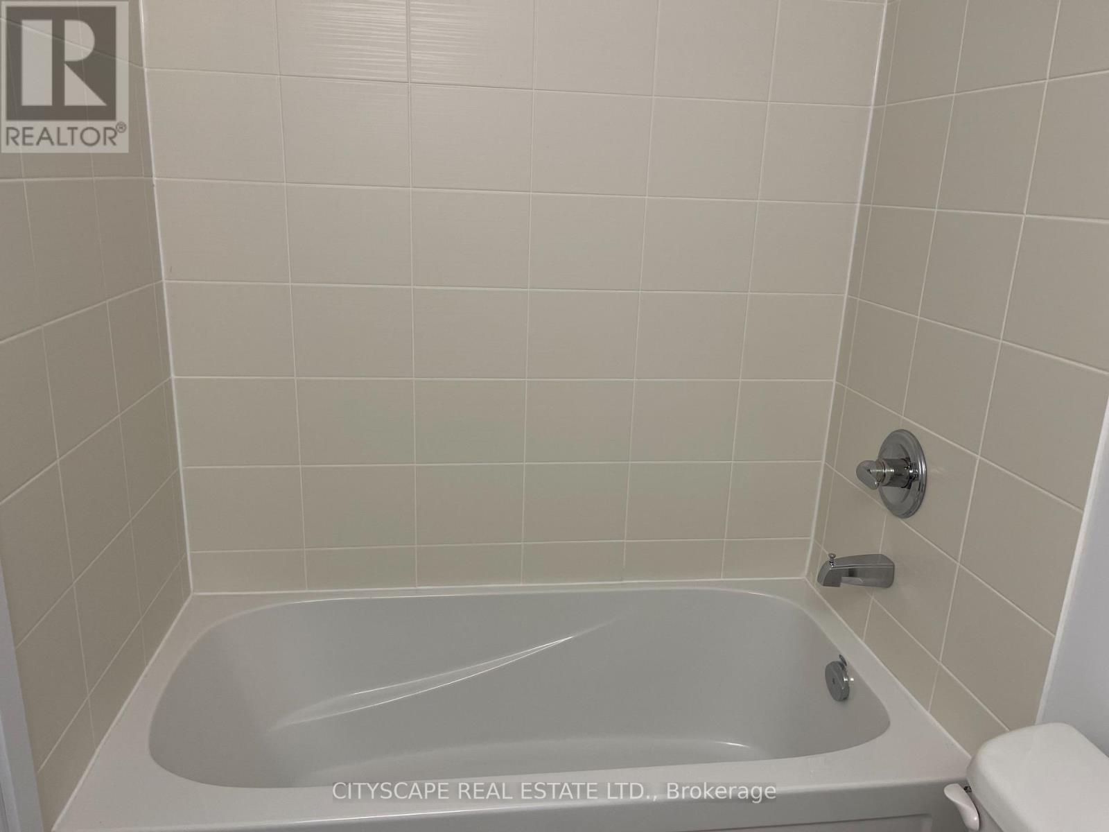 507 - 2433 Dufferin Street, Toronto, Ontario  M6E 3T3 - Photo 18 - W12689060