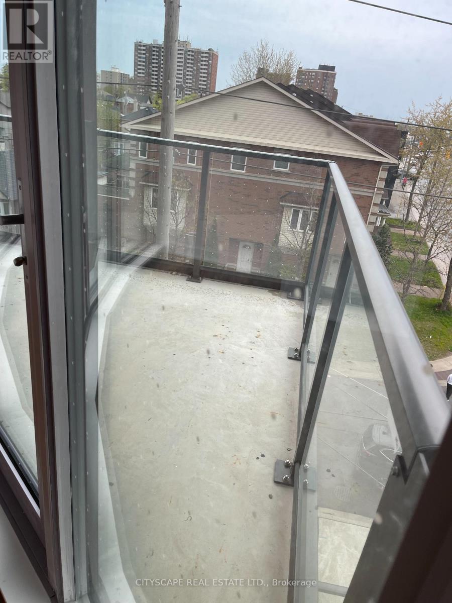 507 - 2433 Dufferin Street, Toronto, Ontario  M6E 3T3 - Photo 29 - W12689060