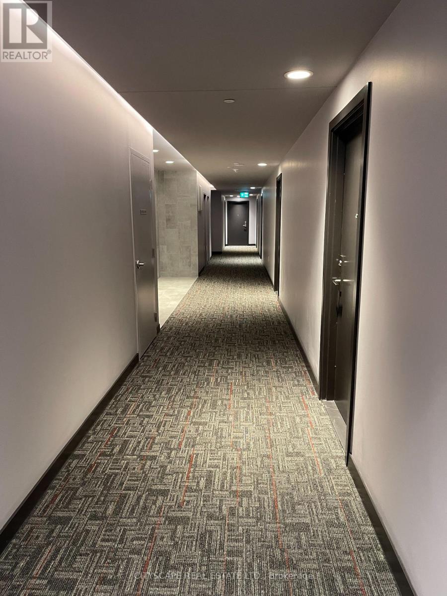 507 - 2433 Dufferin Street, Toronto, Ontario  M6E 3T3 - Photo 31 - W12689060