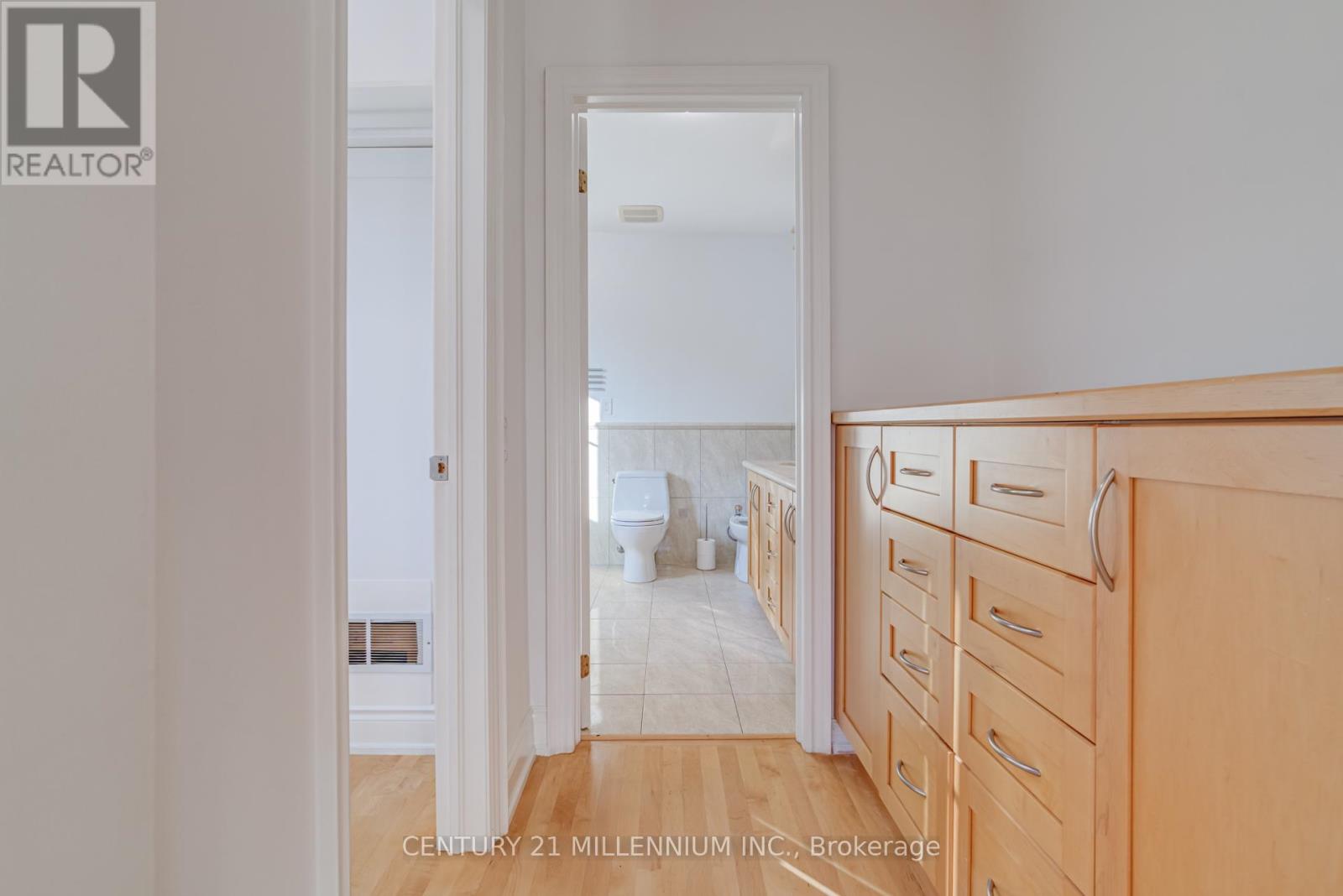 5230 Creditview Road, Mississauga, Ontario  L6W 2B3 - Photo 19 - W12689068