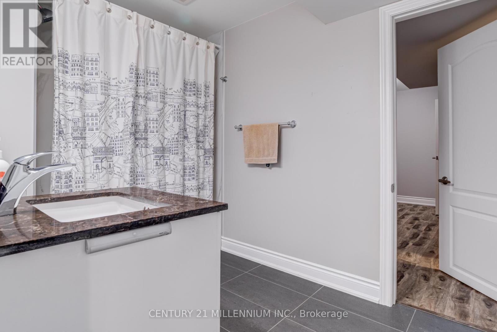 5230 Creditview Road, Mississauga, Ontario  L6W 2B3 - Photo 36 - W12689068