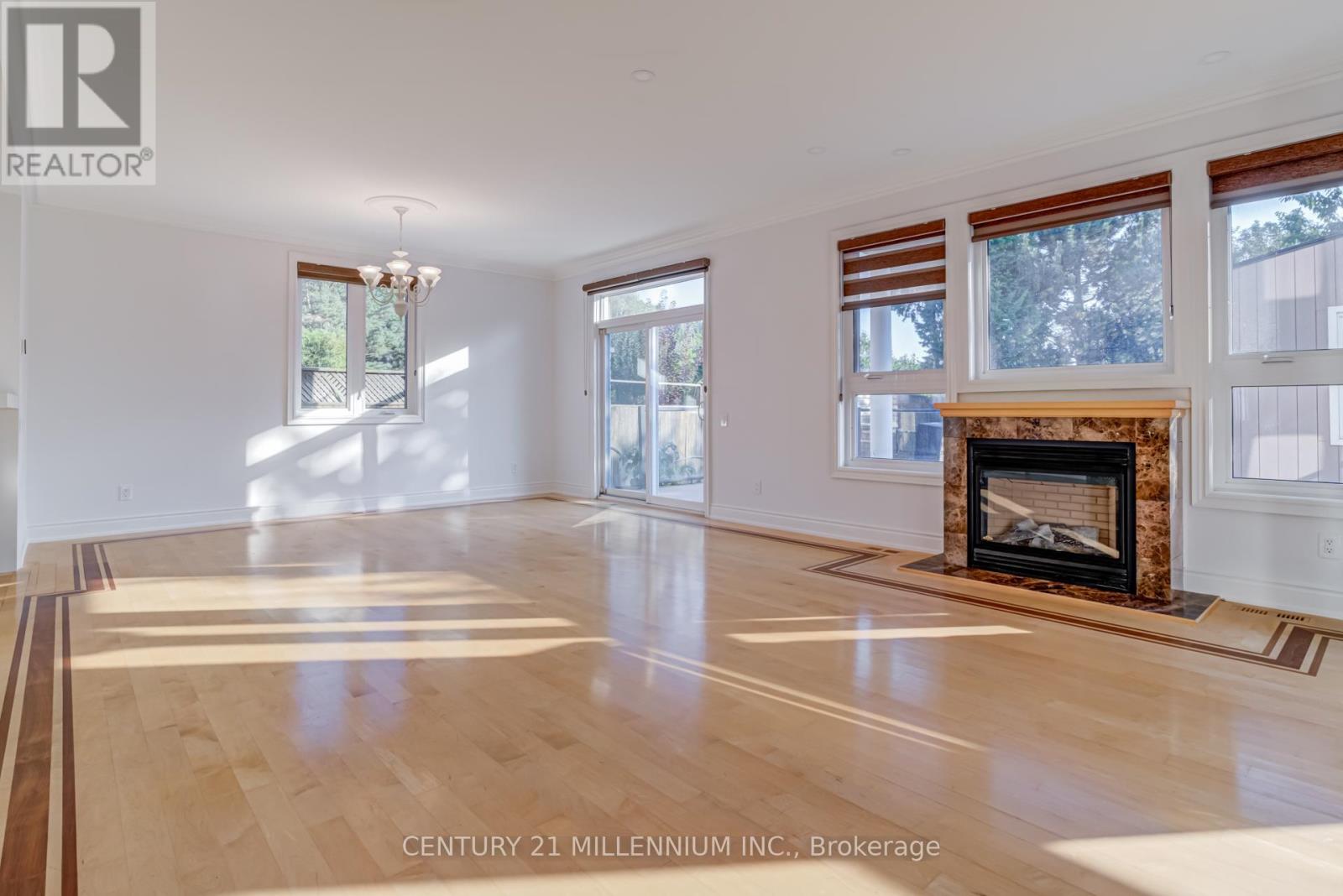 5230 Creditview Road, Mississauga, Ontario  L6W 2B3 - Photo 9 - W12689068