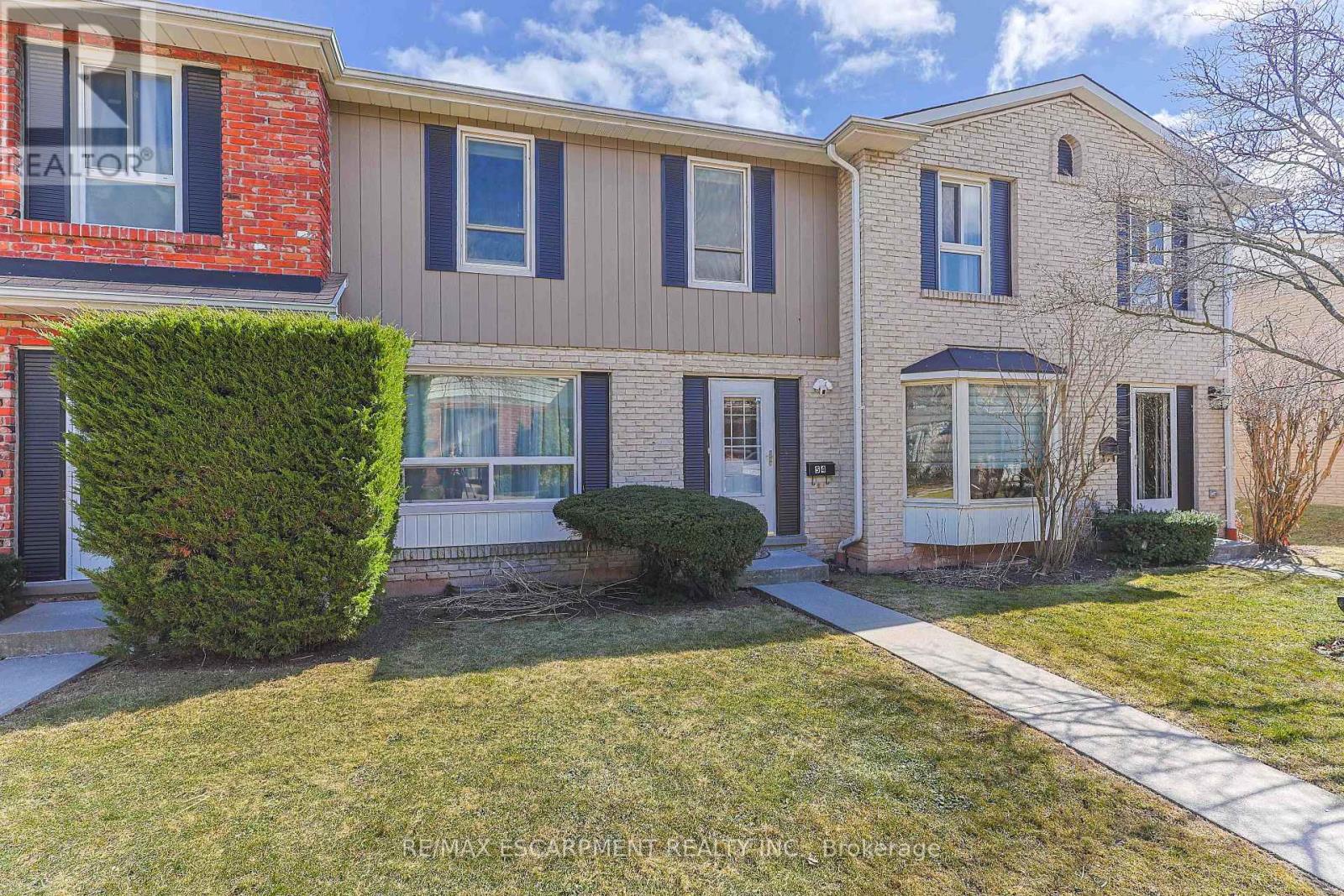 54 - 5475 Lakeshore Road, Burlington, Ontario  L7L 1E1 - Photo 2 - W12689086