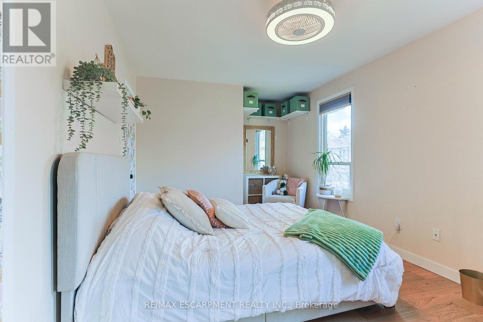 54 - 5475 Lakeshore Road, Burlington, Ontario  L7L 1E1 - Photo 21 - W12689086