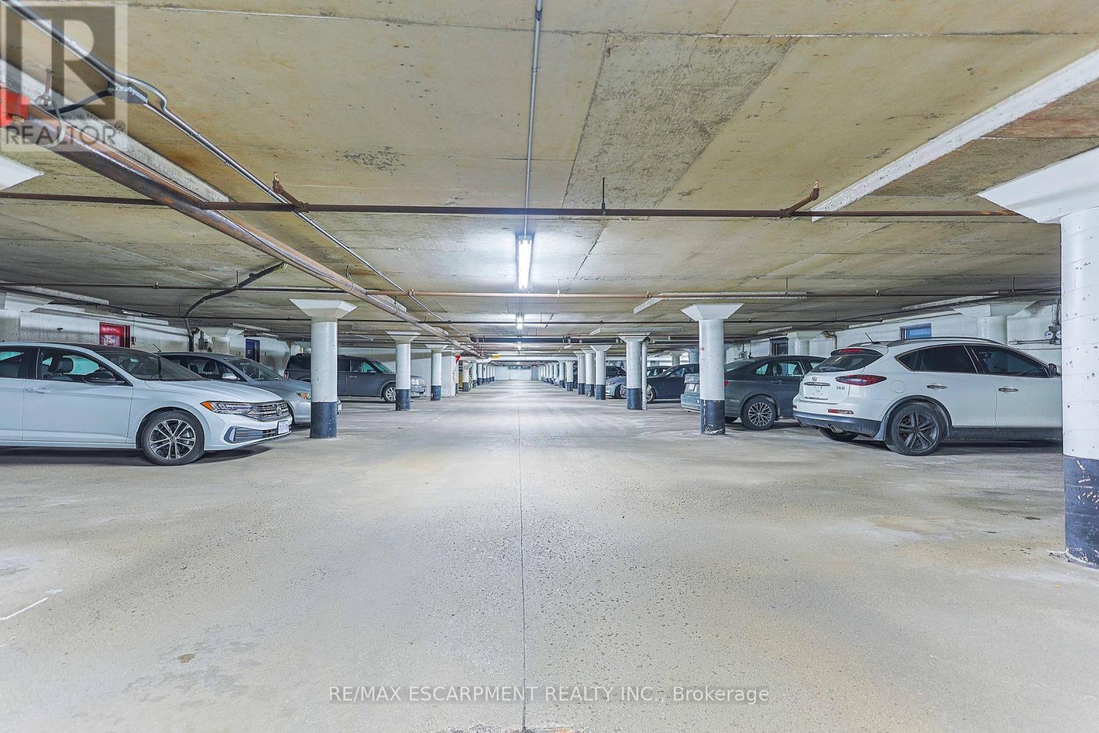 54 - 5475 Lakeshore Road, Burlington, Ontario  L7L 1E1 - Photo 40 - W12689086