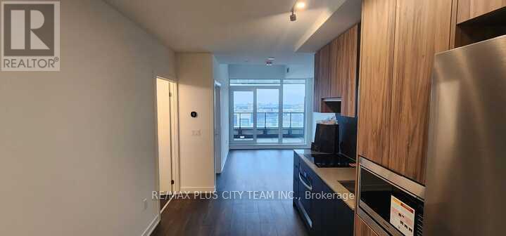 603 - 1037 The Queensway, Toronto, Ontario  M8Z 0H5 - Photo 2 - W12689106