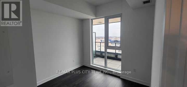 603 - 1037 The Queensway, Toronto, Ontario  M8Z 0H5 - Photo 6 - W12689106