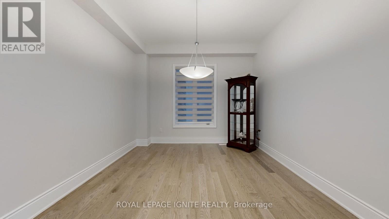 30 Duxbury Road, Brampton, Ontario  L6R 4E3 - Photo 10 - W12689146