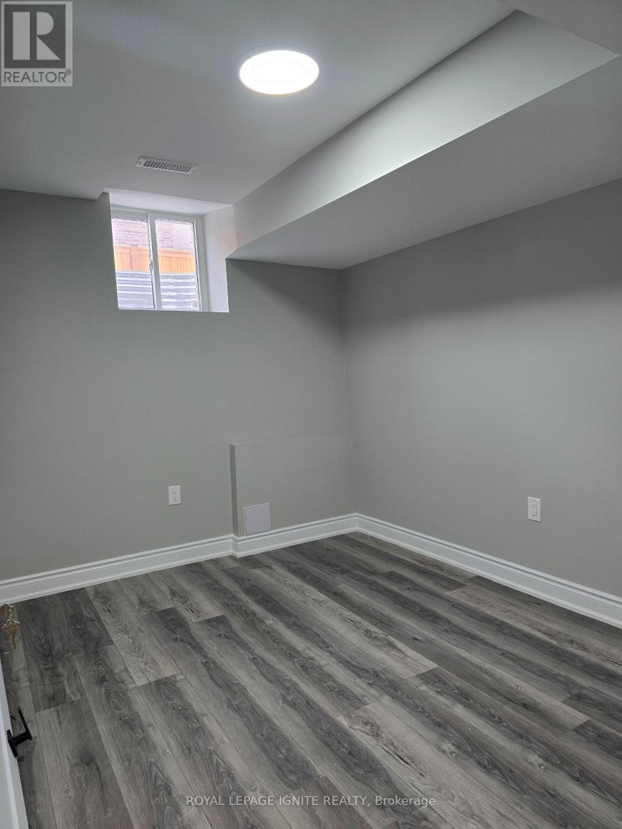 30 Duxbury Road, Brampton, Ontario  L6R 4E3 - Photo 26 - W12689146