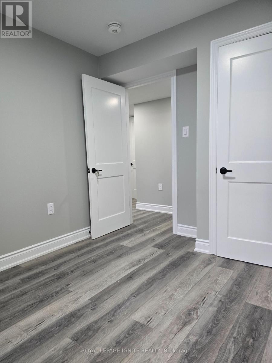 30 Duxbury Road, Brampton, Ontario  L6R 4E3 - Photo 28 - W12689146