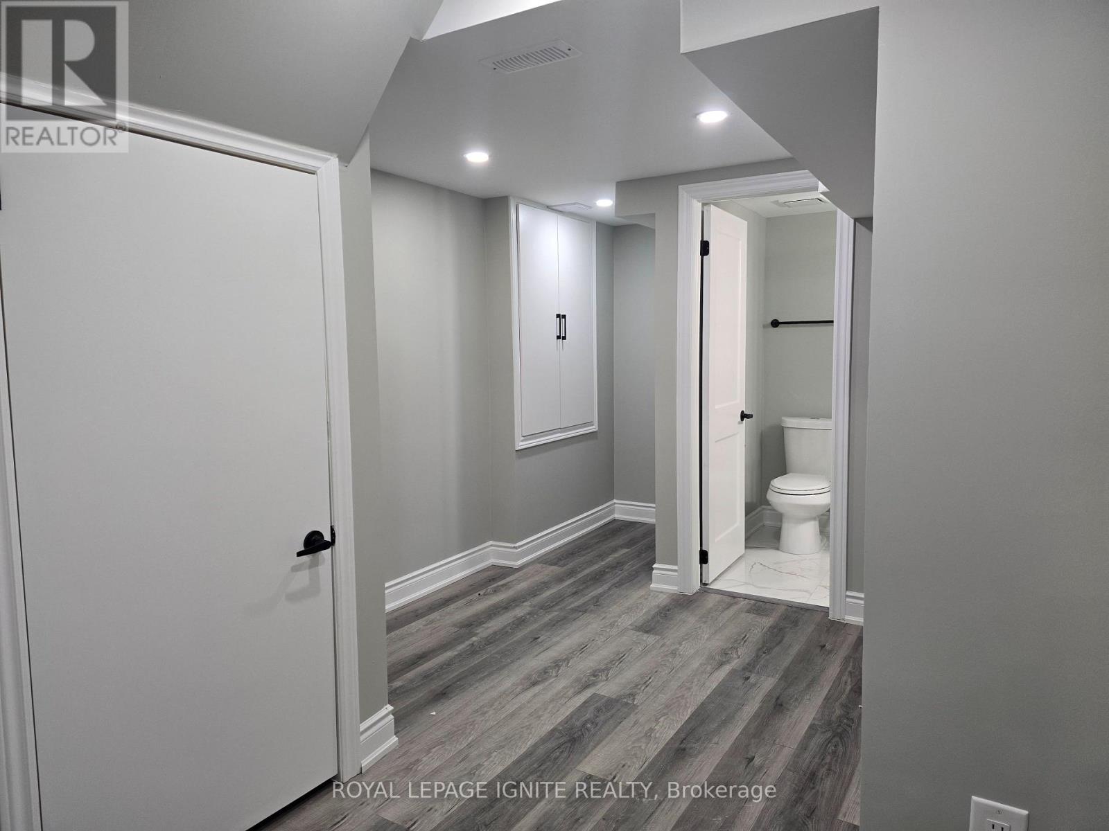 30 Duxbury Road, Brampton, Ontario  L6R 4E3 - Photo 31 - W12689146