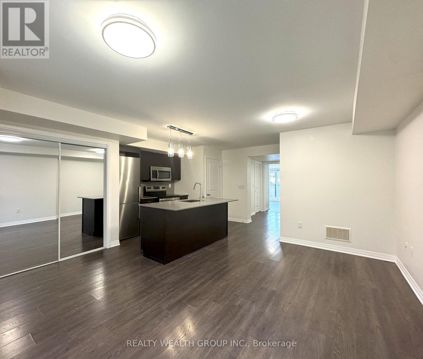 5 - 159 William Duncan Road, Toronto, Ontario  M3K 0B9 - Photo 10 - W12689156