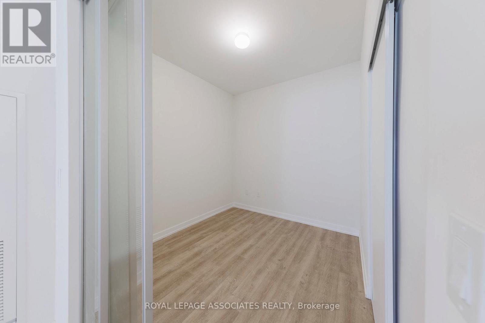 314 - 2300 St Clair Avenue, Toronto, Ontario  M6N 1K8 - Photo 10 - W12689206