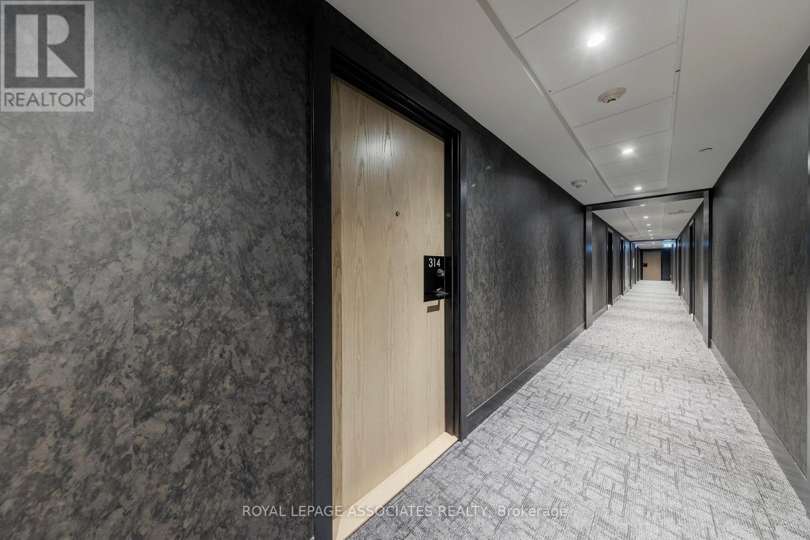 314 - 2300 St Clair Avenue, Toronto, Ontario  M6N 1K8 - Photo 26 - W12689206