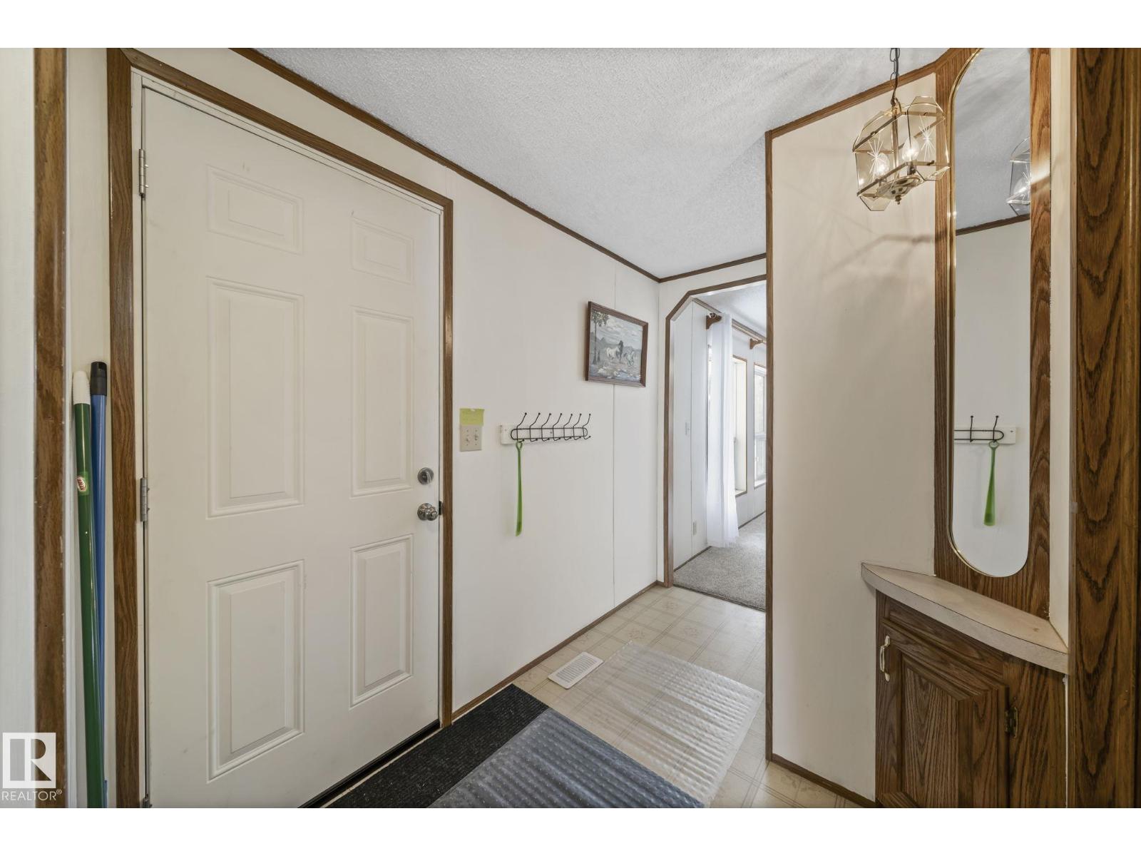 39 Norby Cr, Red Deer, Alberta  T4P 2C5 - Photo 6 - E4469805