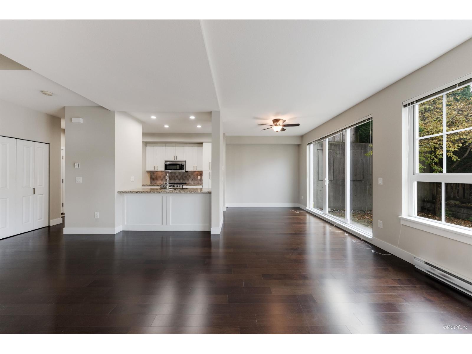 213 2501 161a Street, Surrey, British Columbia  V3Z 7Y6 - Photo 8 - R3078107