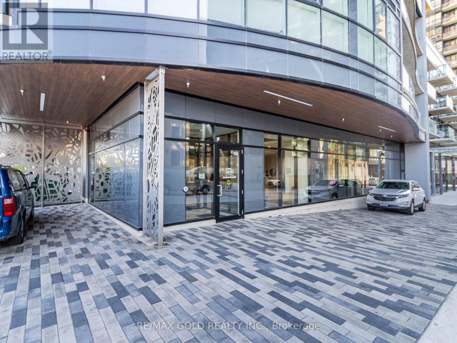 1011 - 108 Garment Street, Kitchener, Ontario  N2G 0E2 - Photo 2 - X12689082