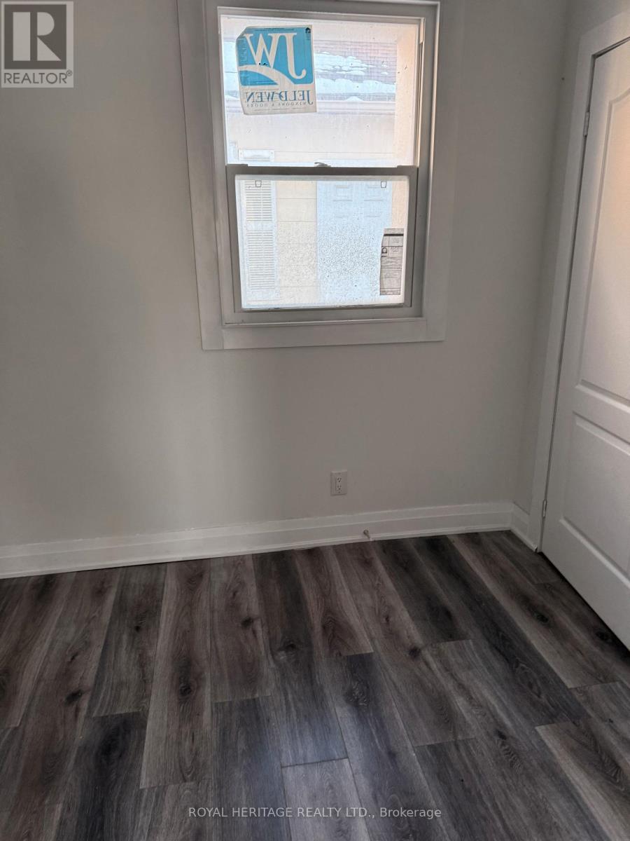 293 Louis Avenue, Windsor, Ontario  N9A 1W1 - Photo 8 - X12689098