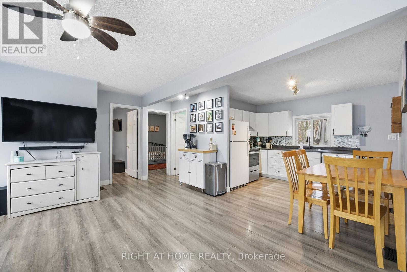 376 Meyers Creek Road, Quinte West, Ontario  K8V 5P8 - Photo 13 - X12689104