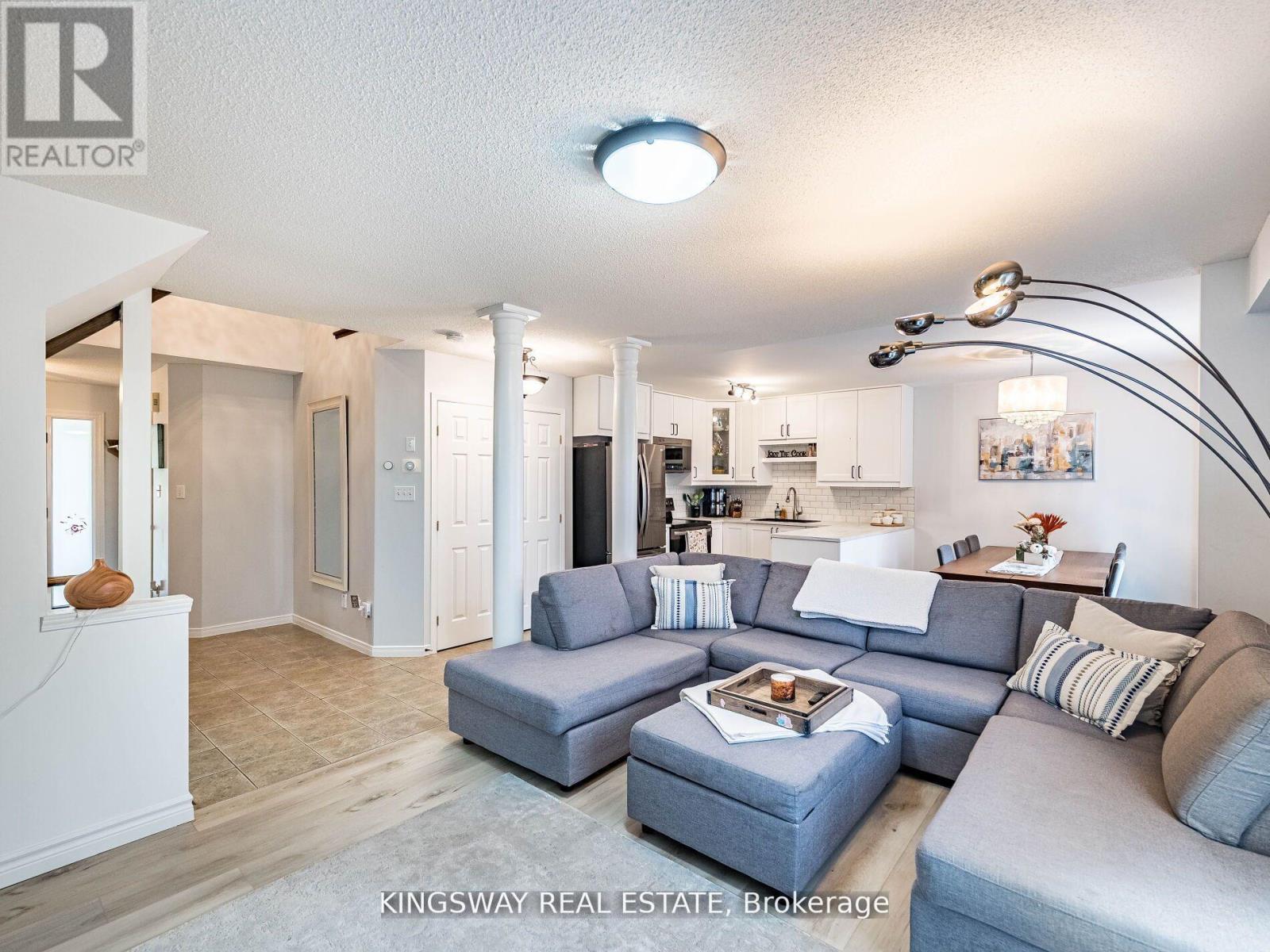 278 Southbrook Drive, Hamilton, Ontario  L0R 1C0 - Photo 11 - X12689108