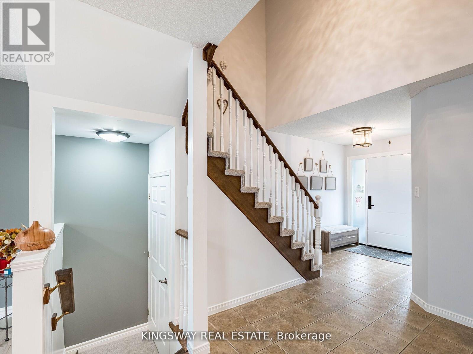 278 Southbrook Drive, Hamilton, Ontario  L0R 1C0 - Photo 38 - X12689108